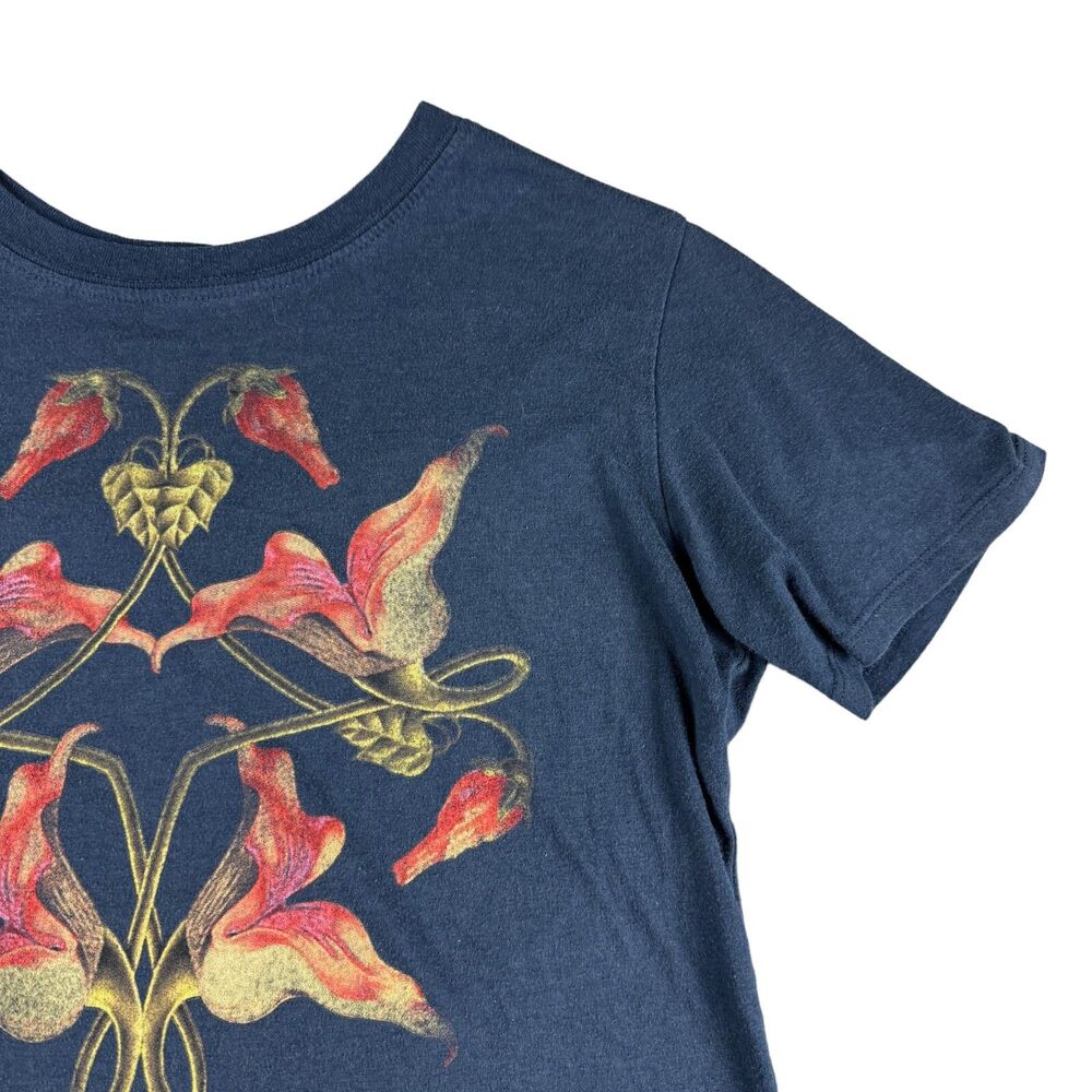 Pink Floyd Shirt Women's Small Blue Short Sleeve Lotus Crewneck Graphic Band Tee - Picture 6 of 11